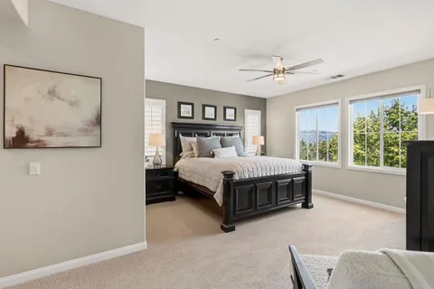 $2,349,000 | 15864 Via Montenero, San Diego, CA 92127
