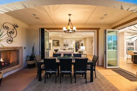 $2,349,000 | 15864 Via Montenero, San Diego, CA 92127