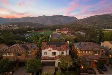 $2,349,000 | 15864 Via Montenero, San Diego, CA 92127