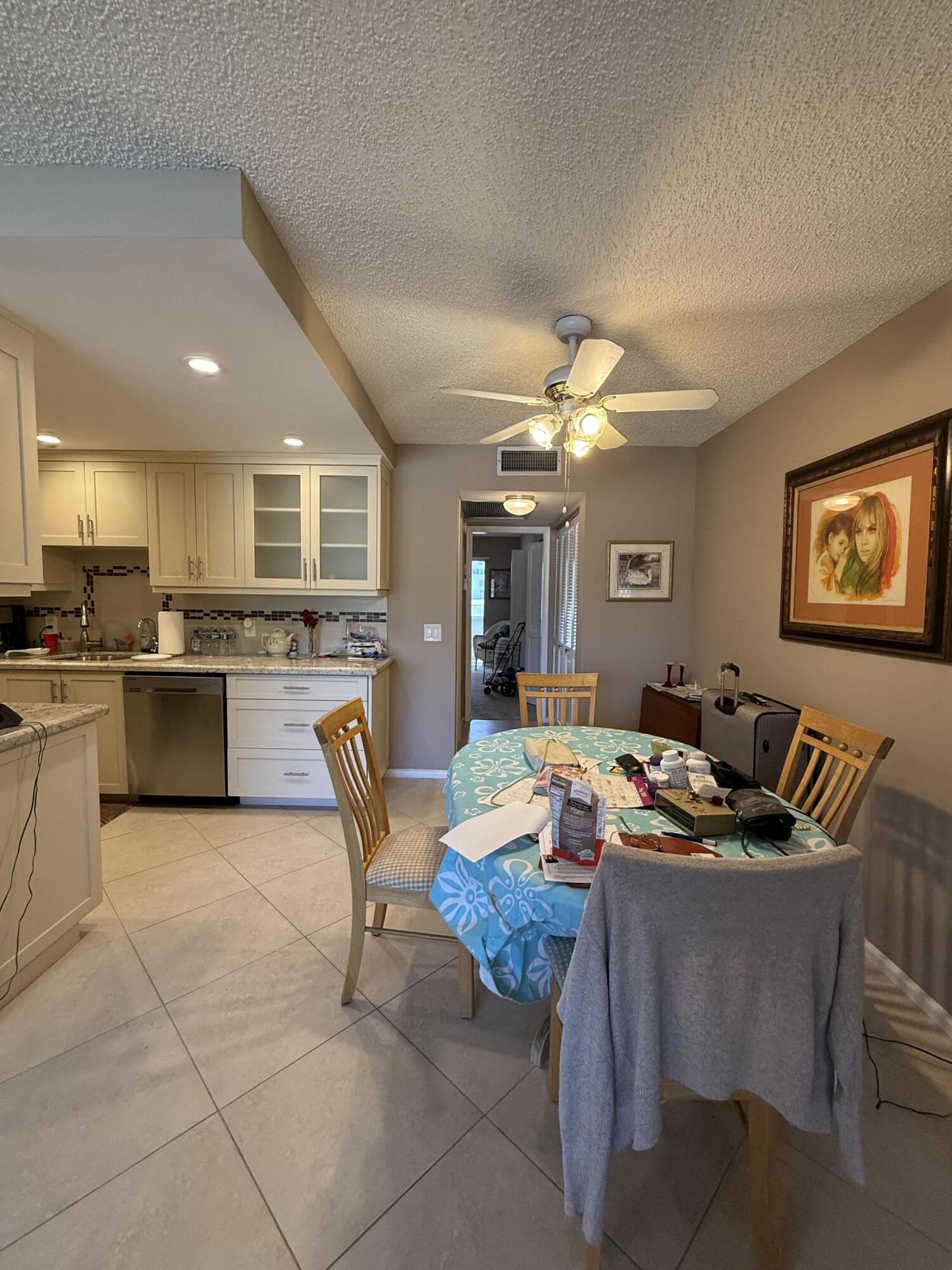 1008 Wolverton East Boca Raton, FL 33434 - Photo 9 of 17 1008 016