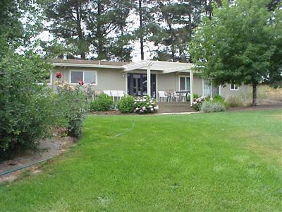 633 Rainsville Road Petaluma, CA 94952 - Photo 3 of 5 Gallery Image 3