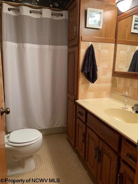 735 Lucas Road Shinnston, WV 26431 - Photo 4 of 20 Gallery Image 4