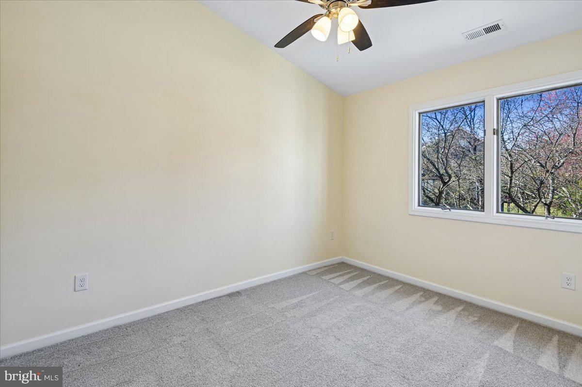 5097 Columbia Road, Unit 16 18 Columbia, MD 21044 - Photo 28 of 65 Bedroom 2