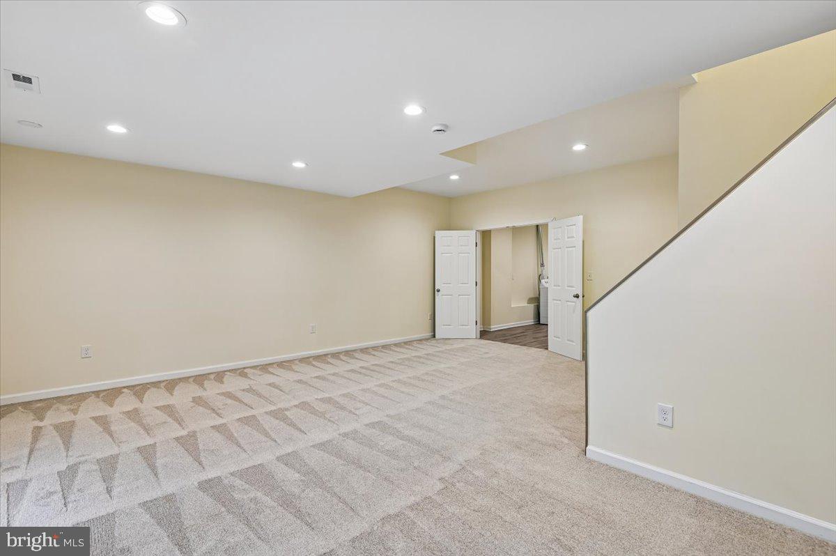 5097 Columbia Road, Unit 16 18 Columbia, MD 21044 - Photo 39 of 65 Rec Room