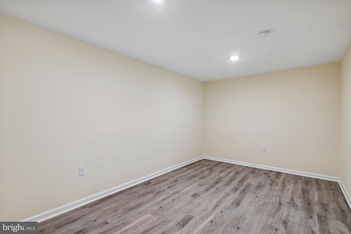 5097 Columbia Road, Unit 16 18 Columbia, MD 21044 - Photo 45 of 65 Den view 2