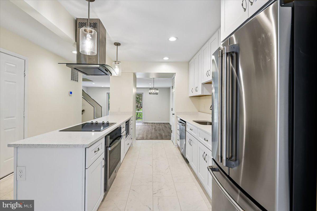 5097 Columbia Road, Unit 16 18 Columbia, MD 21044 - Photo 5 of 65 Gourmet Kitchen