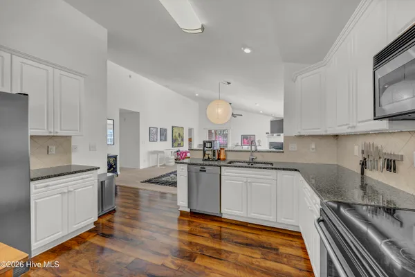 $2,700 | 4935 Coronado Drive, Wilmington, NC 28409