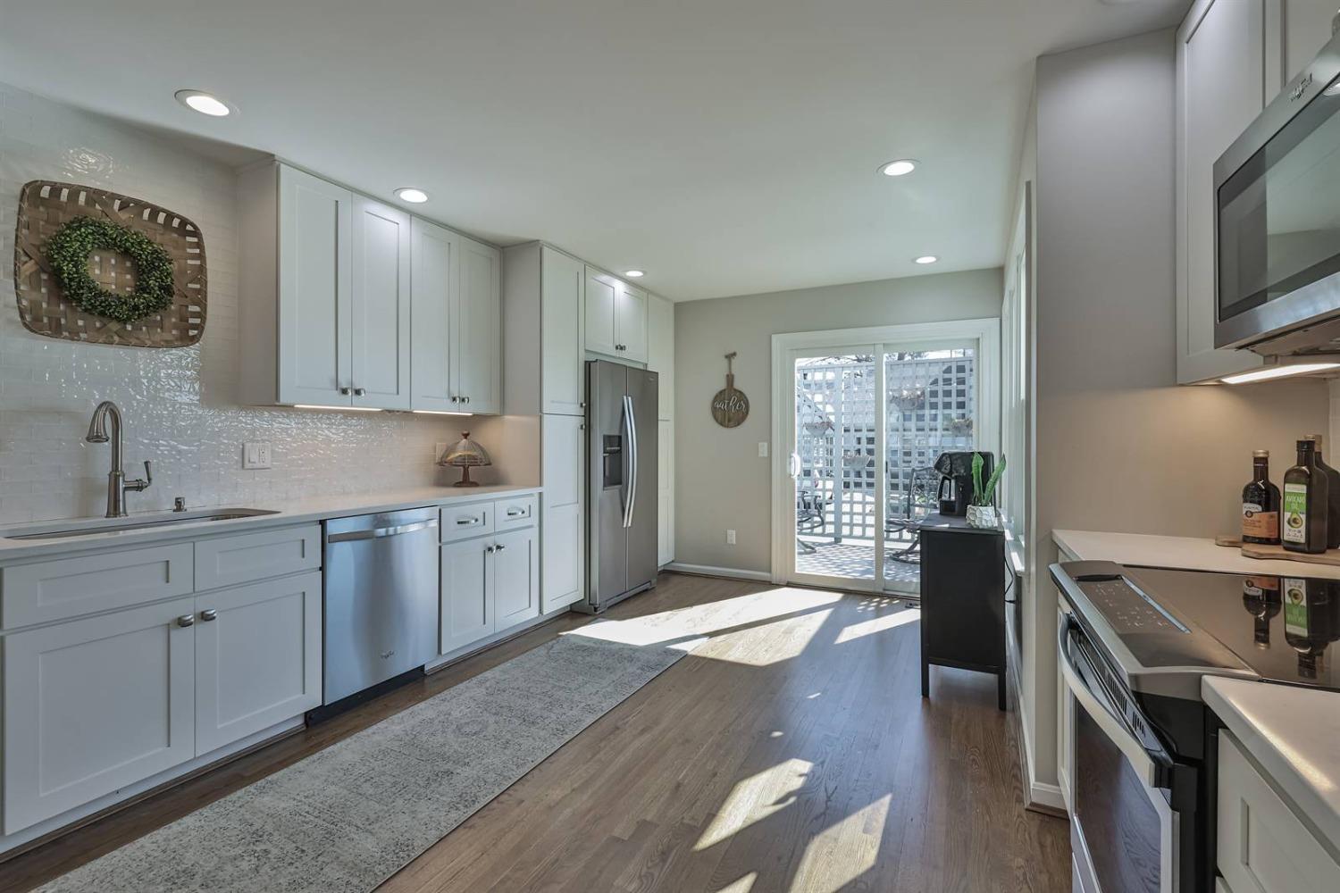 8823 Montgomery Road Cincinnati, OH 45236 - Photo 41 of 45 Gallery Image 41