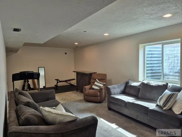 $440,000 | 1573 Petersburg Drive, Chubbuck, ID 83202