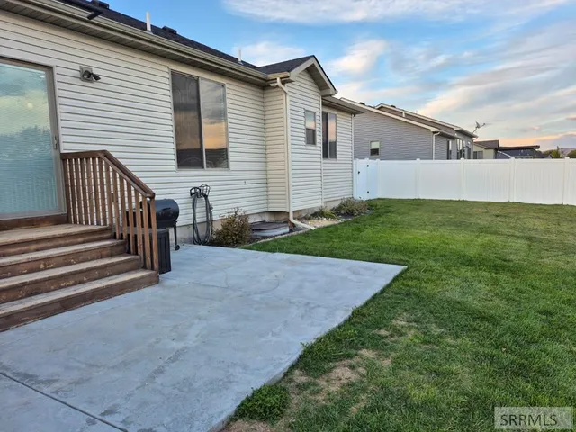 $449,900 | 1573 Petersburg Drive, Chubbuck, ID 83202