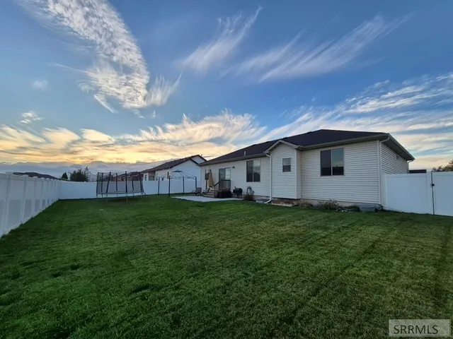 $449,900 | 1573 Petersburg Drive, Chubbuck, ID 83202