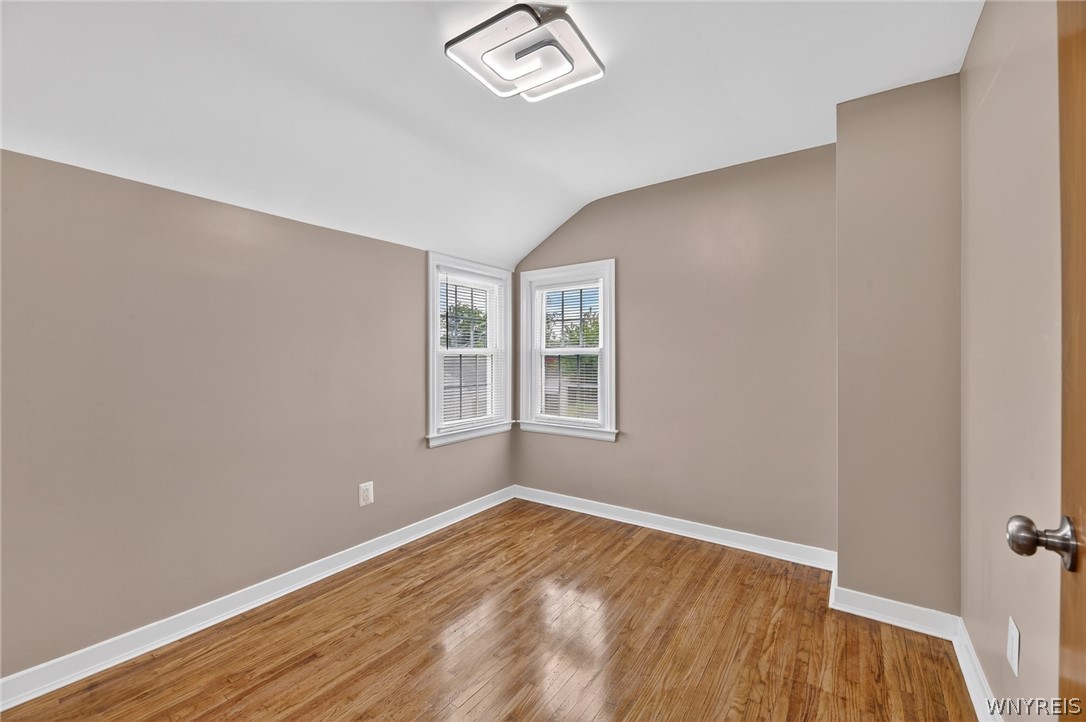 121 Southgate Road Cheektowaga, NY 14215 - Photo 29 of 50