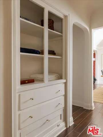 $1,149,000 | 2207 Alsace Avenue, Los Angeles, CA 90016