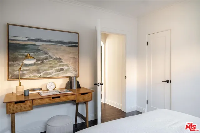 $1,149,000 | 2207 Alsace Avenue, Los Angeles, CA 90016