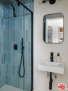 $1,149,000 | 2207 Alsace Avenue, Los Angeles, CA 90016