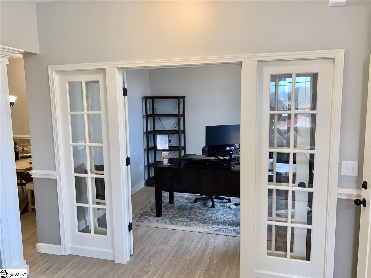 1390 Satterfield Road Greer, SC 29651 - Photo 3 of 20 Gallery Image 3