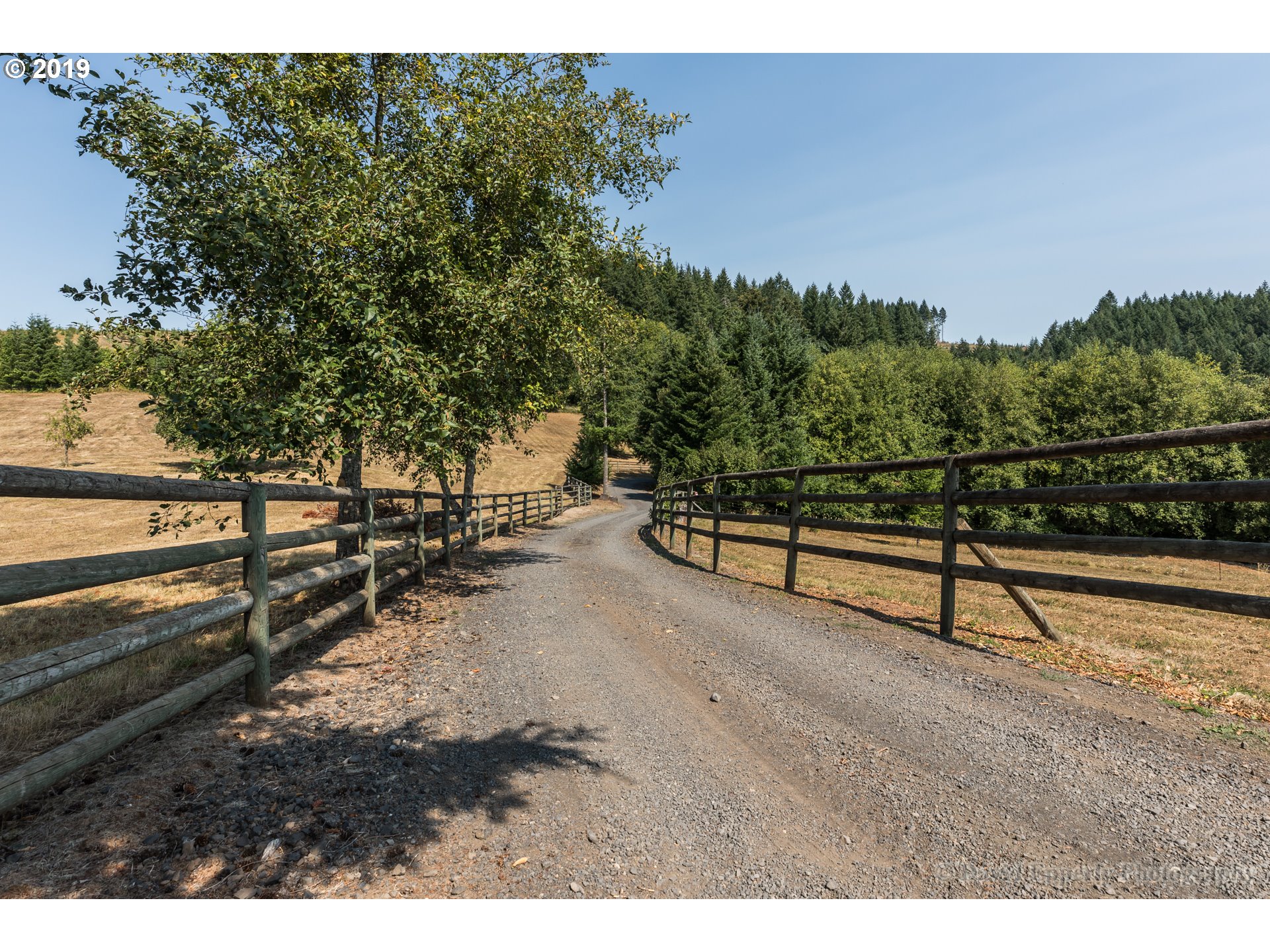 57049 Walker Road Scappoose, OR 97056 - Photo 3 of 32 Gallery Image 3