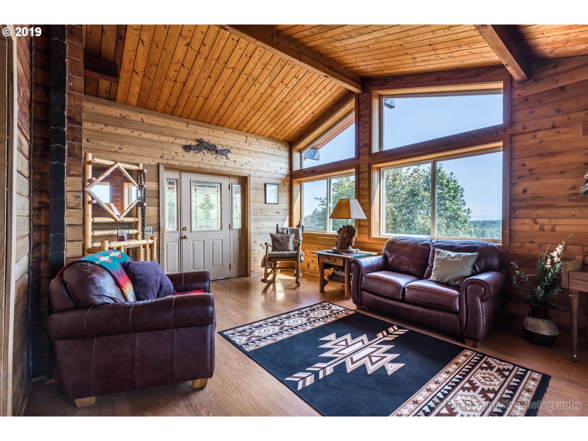 57049 Walker Road Scappoose, OR 97056 - Photo 4 of 32 Gallery Image 4