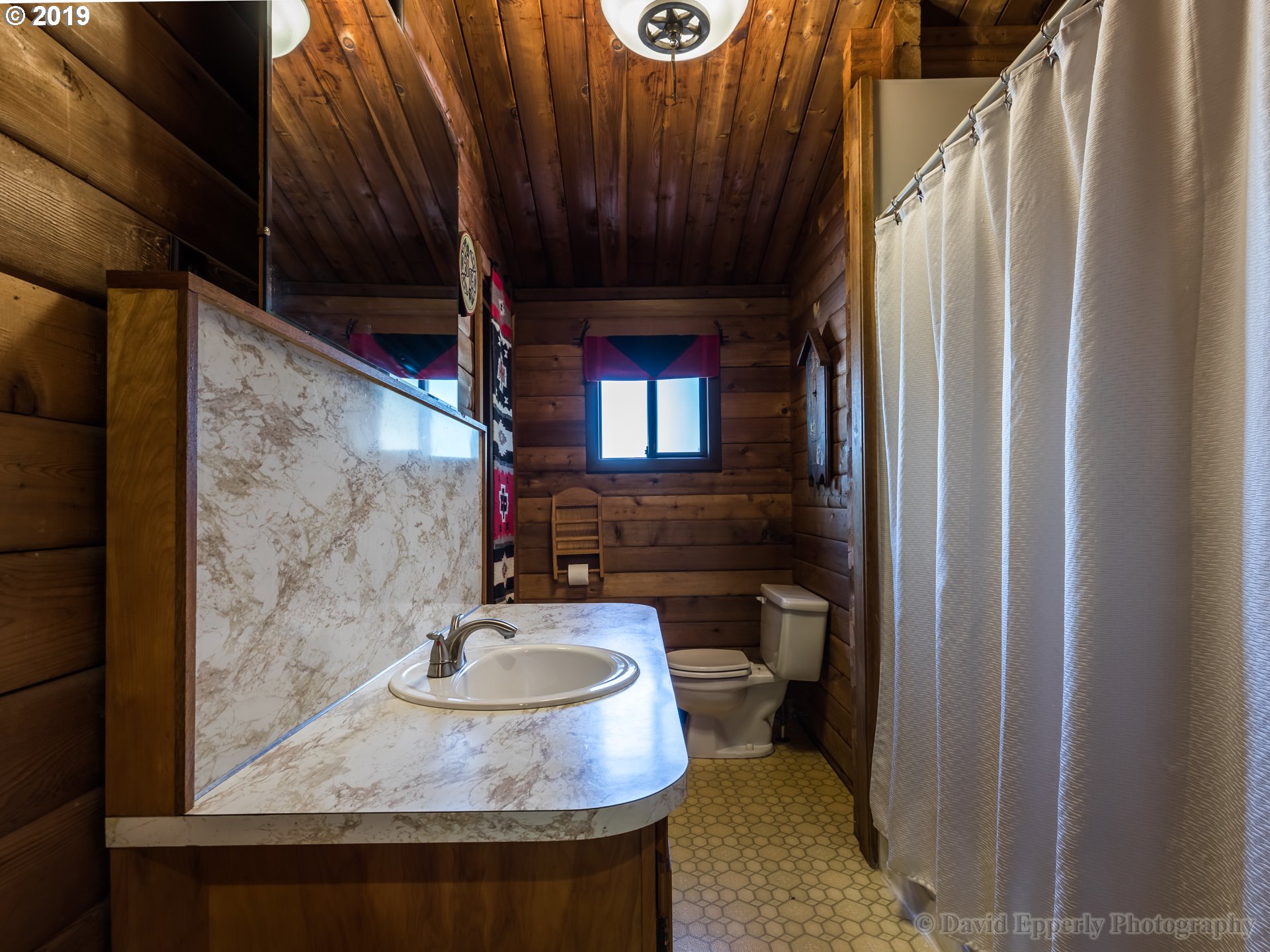 57049 Walker Road Scappoose, OR 97056 - Photo 9 of 32 Gallery Image 9