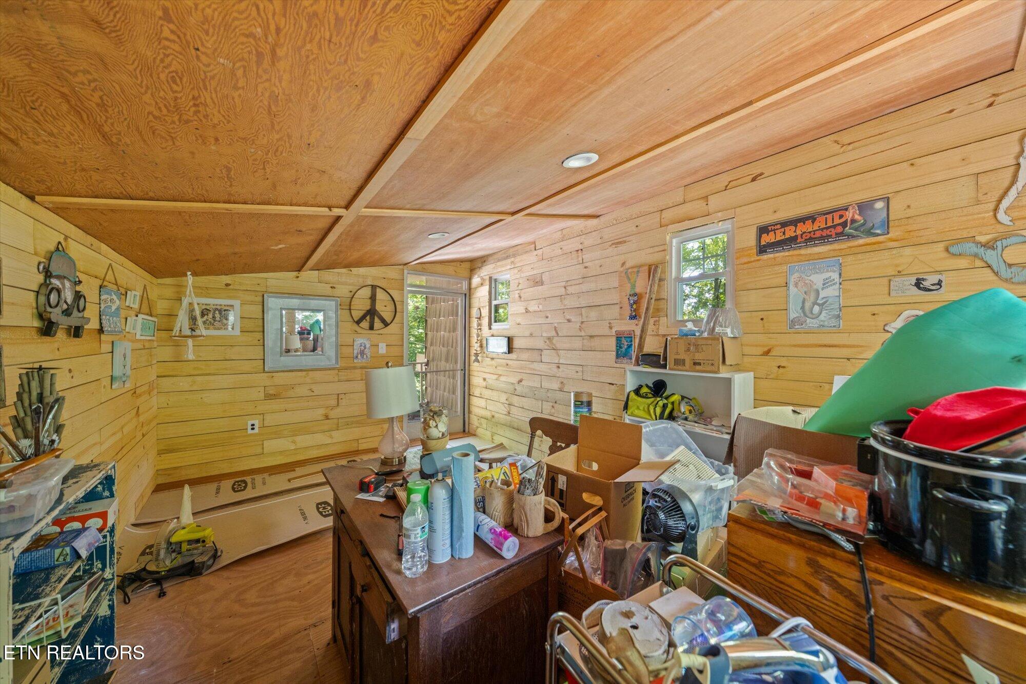 7801 Rollen Road Knoxville, TN 37920 - Photo 17 of 36 16-7801-Rollen-Rd-Knoxville-TN-16