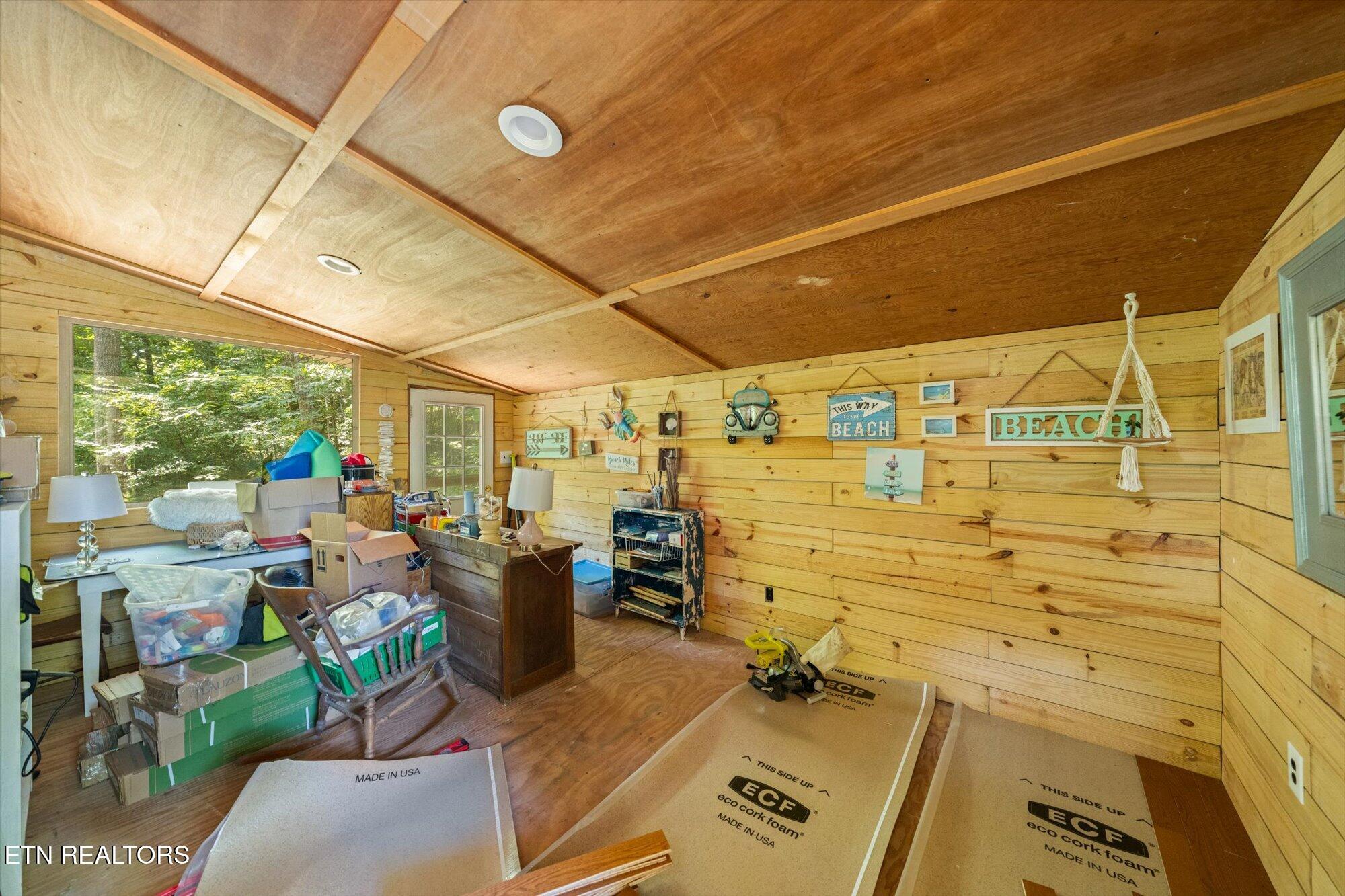 7801 Rollen Road Knoxville, TN 37920 - Photo 18 of 36 17-7801-Rollen-Rd-Knoxville-TN-17