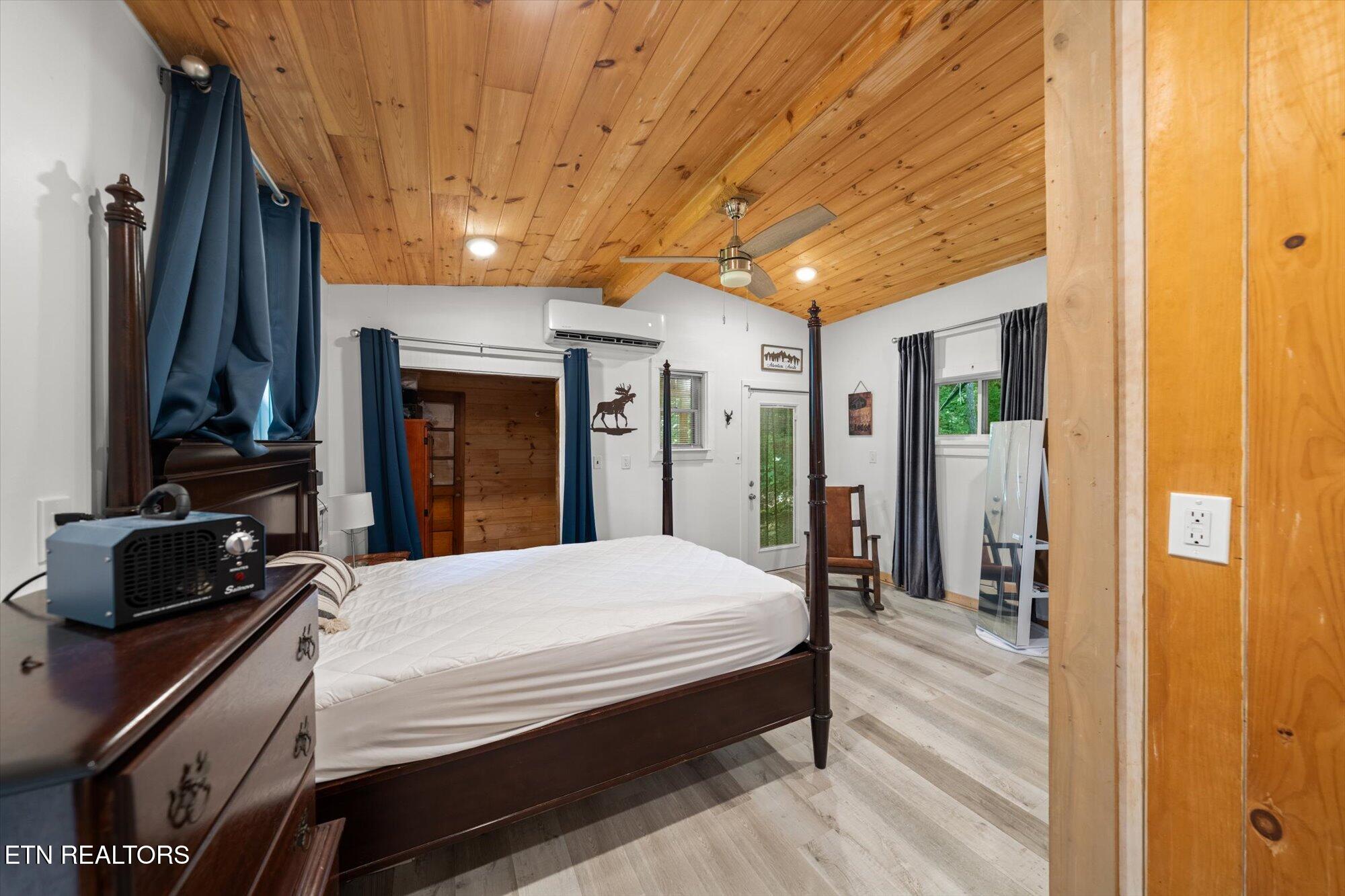 7801 Rollen Road Knoxville, TN 37920 - Photo 23 of 36 23-7801-Rollen-Rd-Knoxville-TN-23