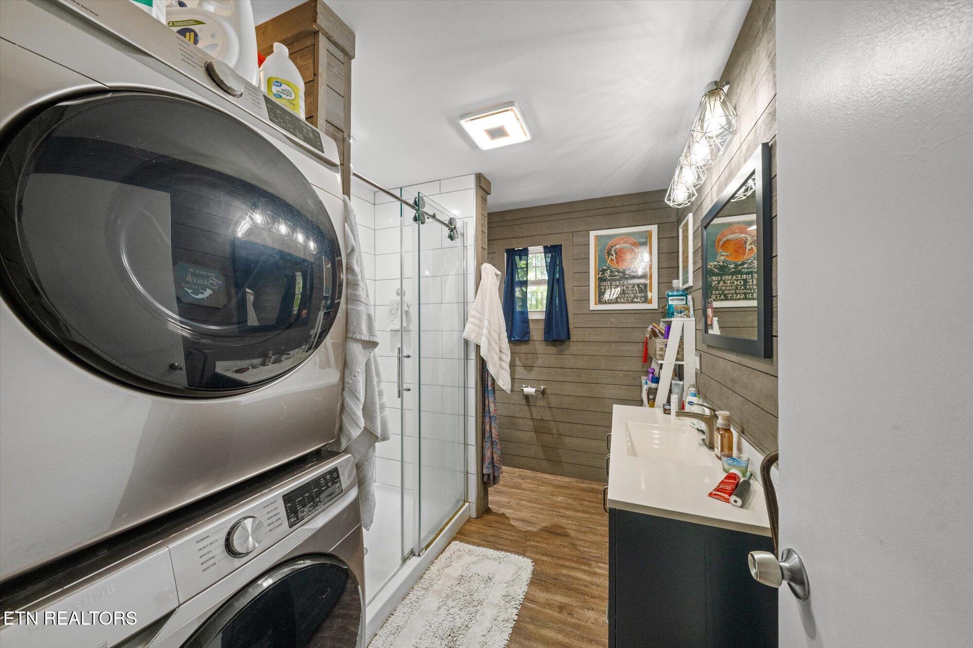 7801 Rollen Road Knoxville, TN 37920 - Photo 8 of 36 07-7801-Rollen-Rd-Knoxville-TN-7