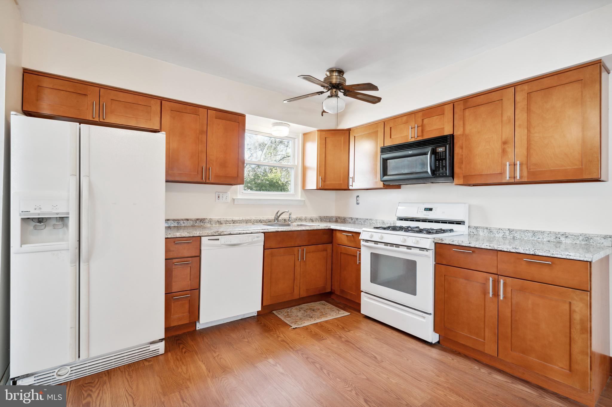 3042 Sheppard Road Bensalem, PA 19020 - Photo 5 of 12 Kitchen