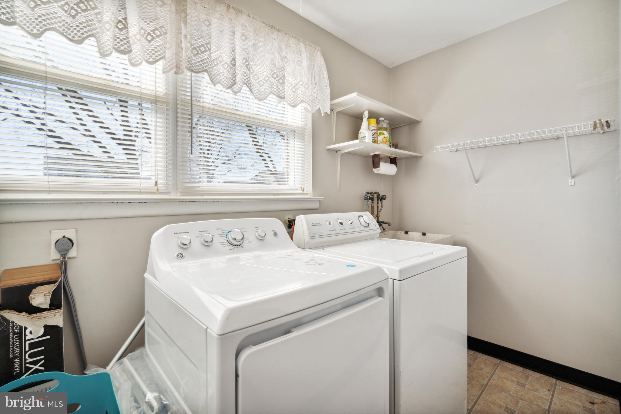 3042 Sheppard Road Bensalem, PA 19020 - Photo 7 of 12 Laundry