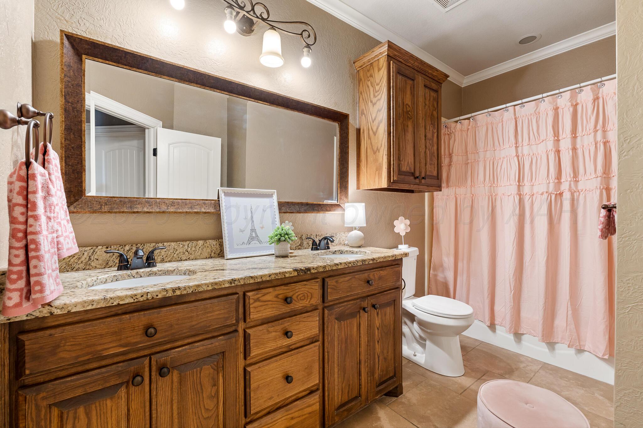 6903 Spring Cherry Lane Amarillo, TX 79124 - Photo 32 of 41 Hall Bath