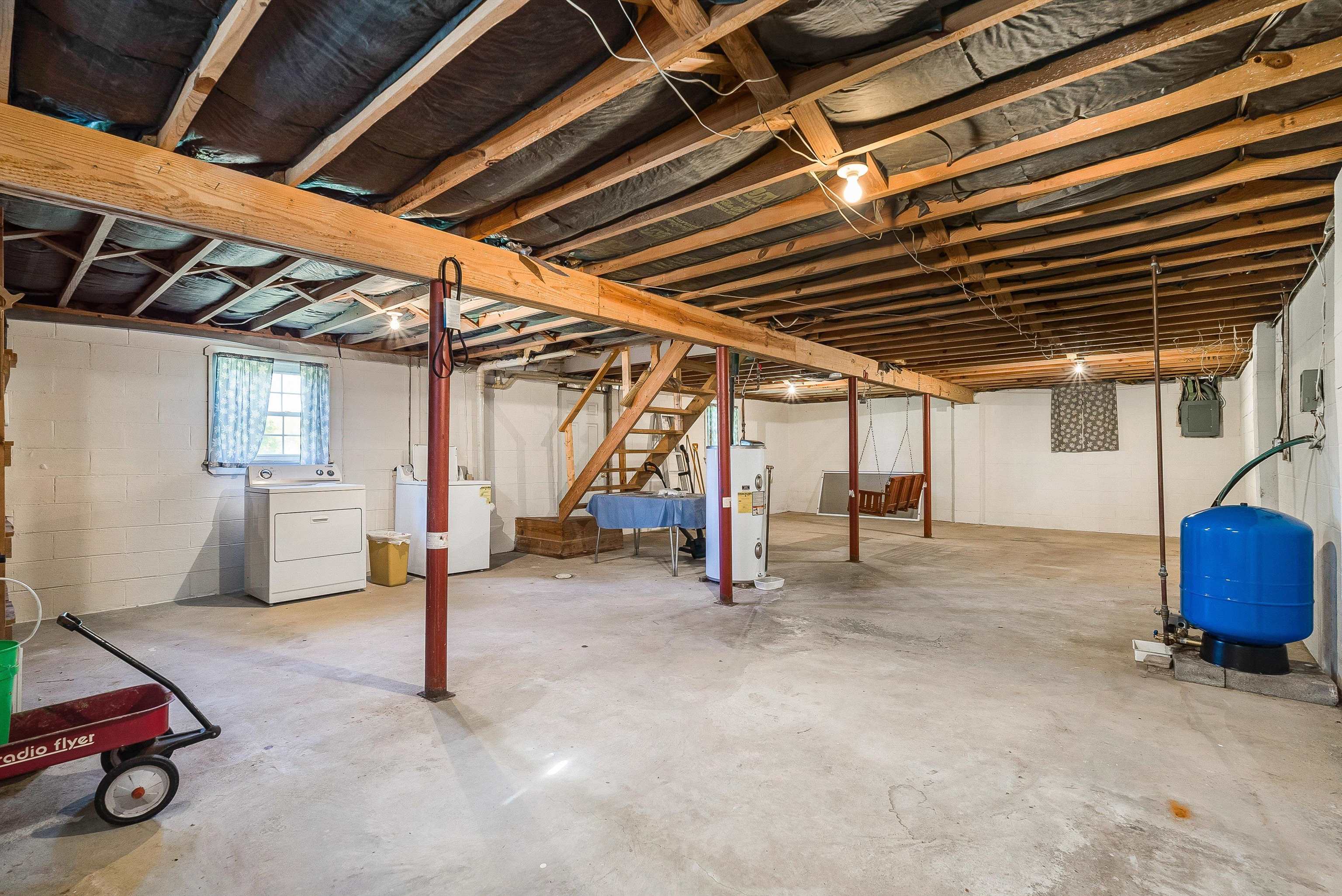 3430 Oak Ridge Road Mount Crawford, VA 22841 - Photo 33 of 59 a view of an empty room