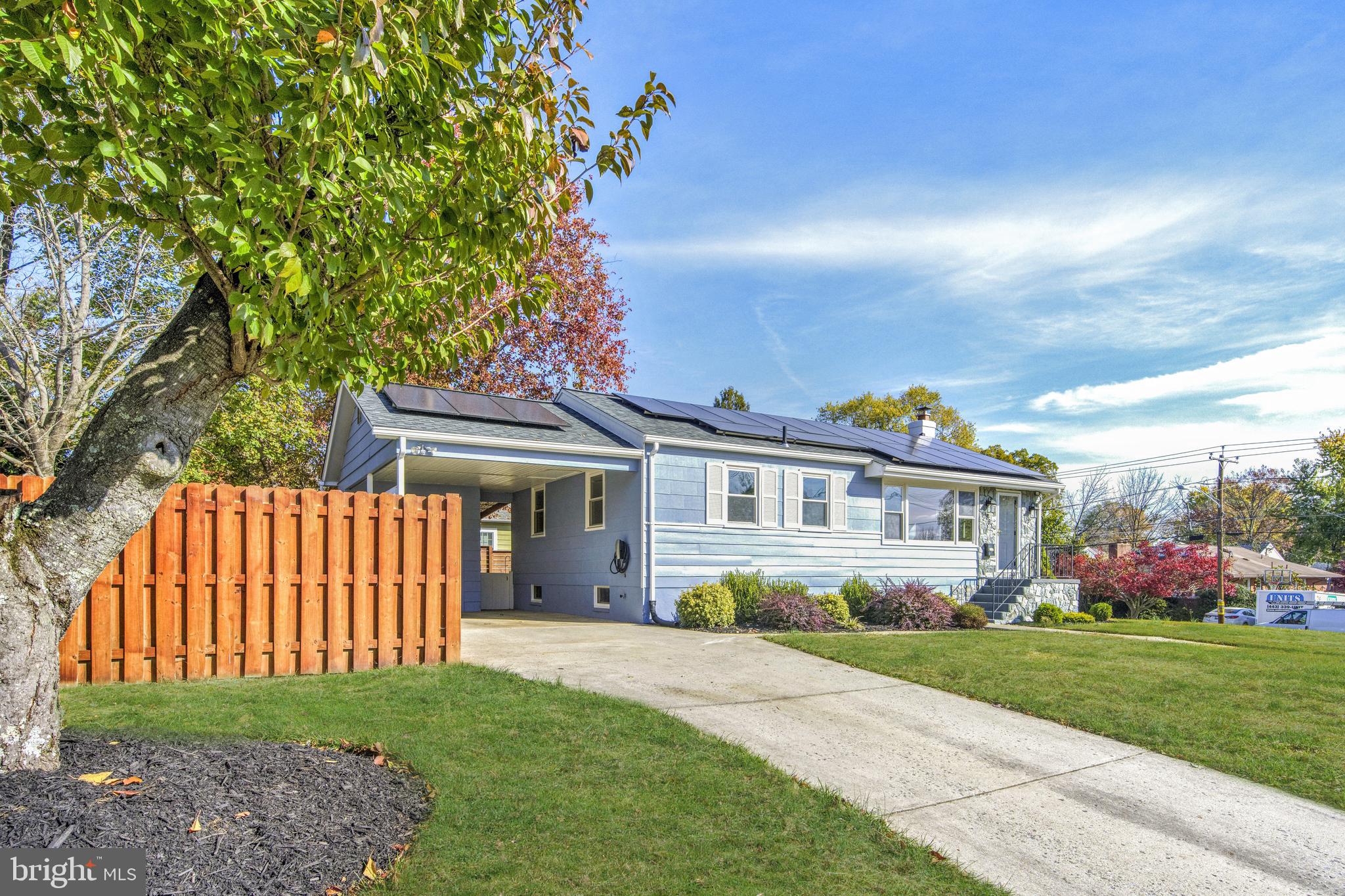 807 Lanark Way Silver Spring, MD 20901 - Photo 27 of 39 a front view of a house with garden
