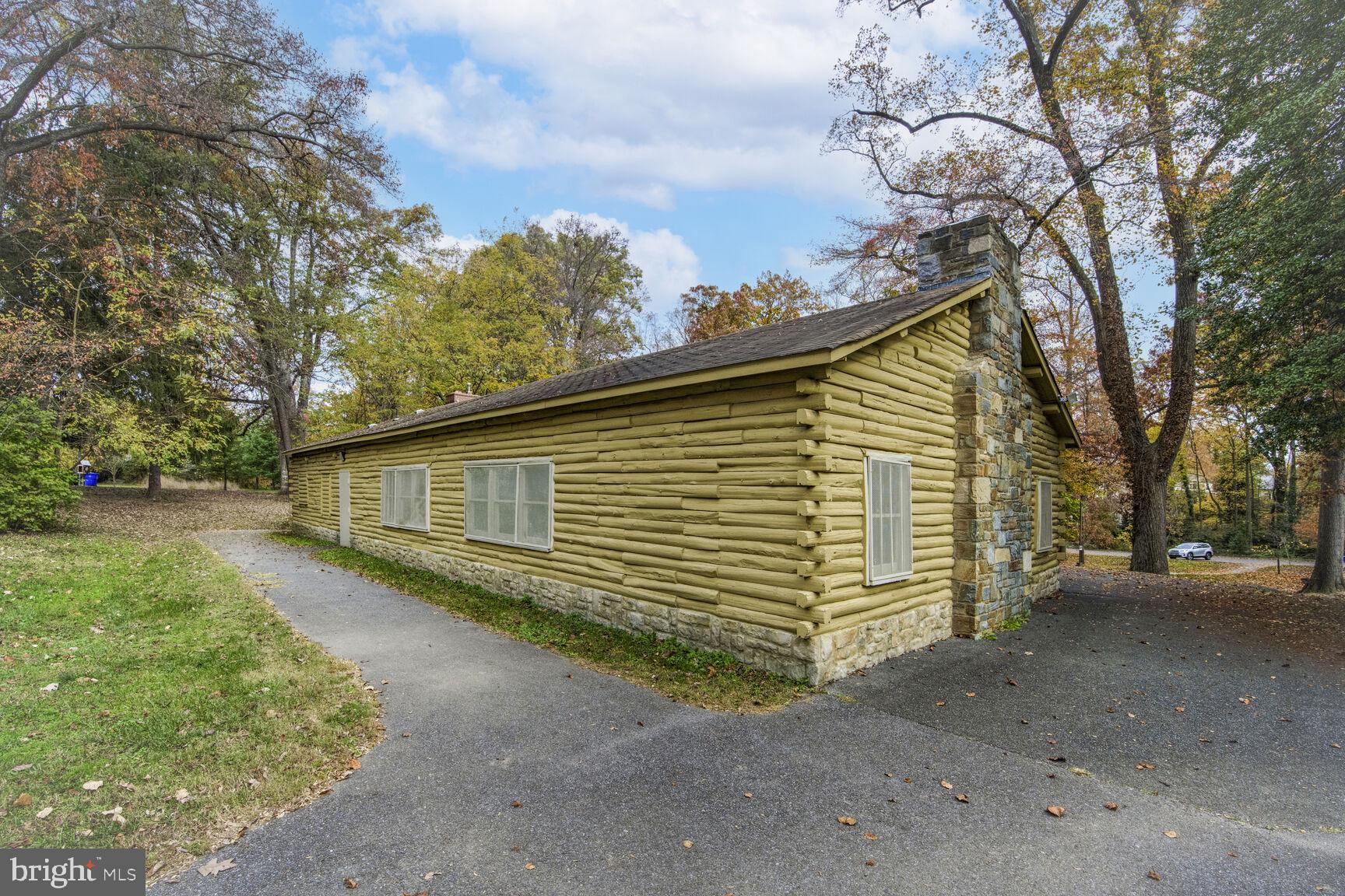 807 Lanark Way Silver Spring, MD 20901 - Photo 38 of 39 a view of a house with a yard