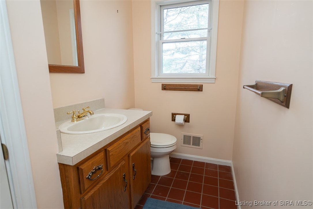 1120 Eastridge Drive New Albany, IN 47150 - Photo 45 of 82