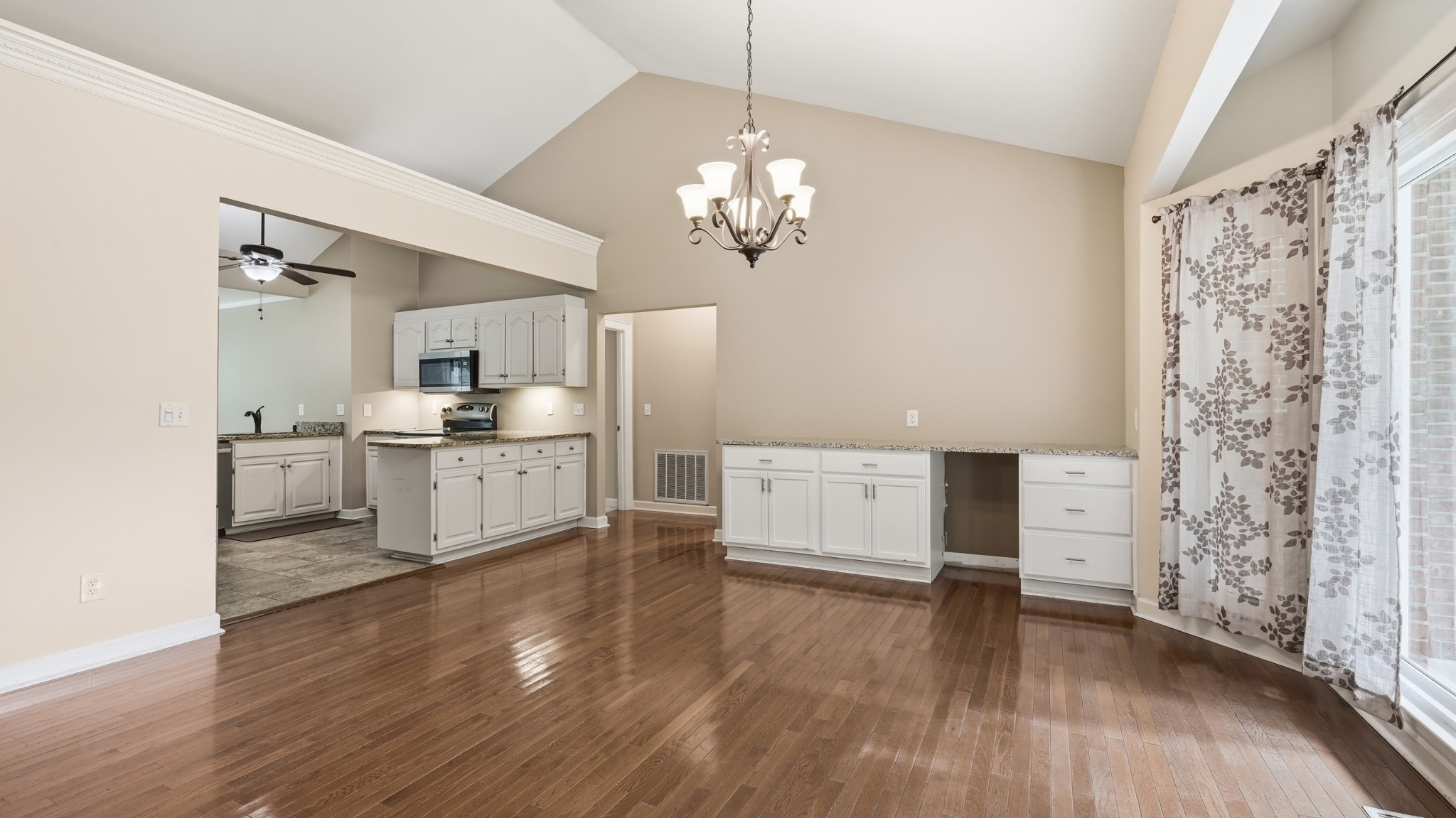 419 Laurel Crown Road Manchester, TN 37355 - Photo 16 of 58