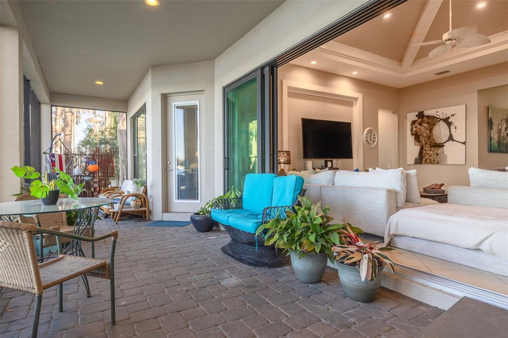 9505 Aqua Lane Odessa, FL 33556 - Photo 17 of 43