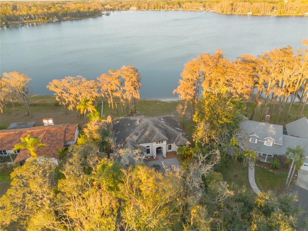 9505 Aqua Lane Odessa, FL 33556 - Photo 4 of 43