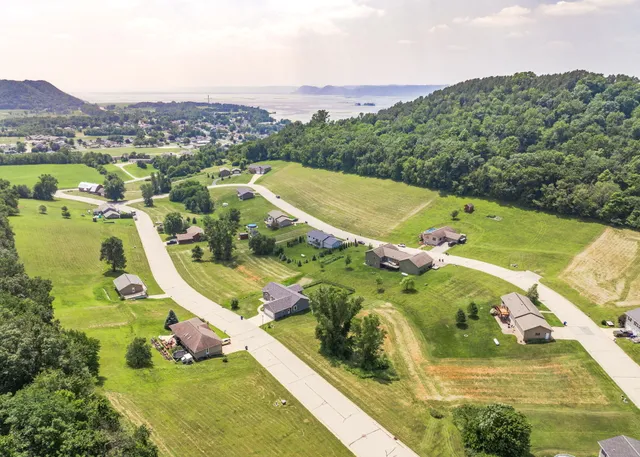 $35,000 | Lot 13 Fox Hollow Drive, Stoddard, WI 54658