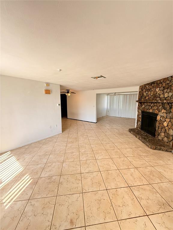 11200 Tamarix Avenue Port Richey, FL 34668 - Photo 3 of 28