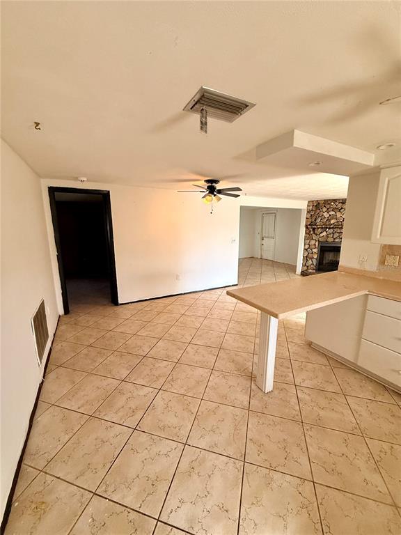 11200 Tamarix Avenue Port Richey, FL 34668 - Photo 5 of 28