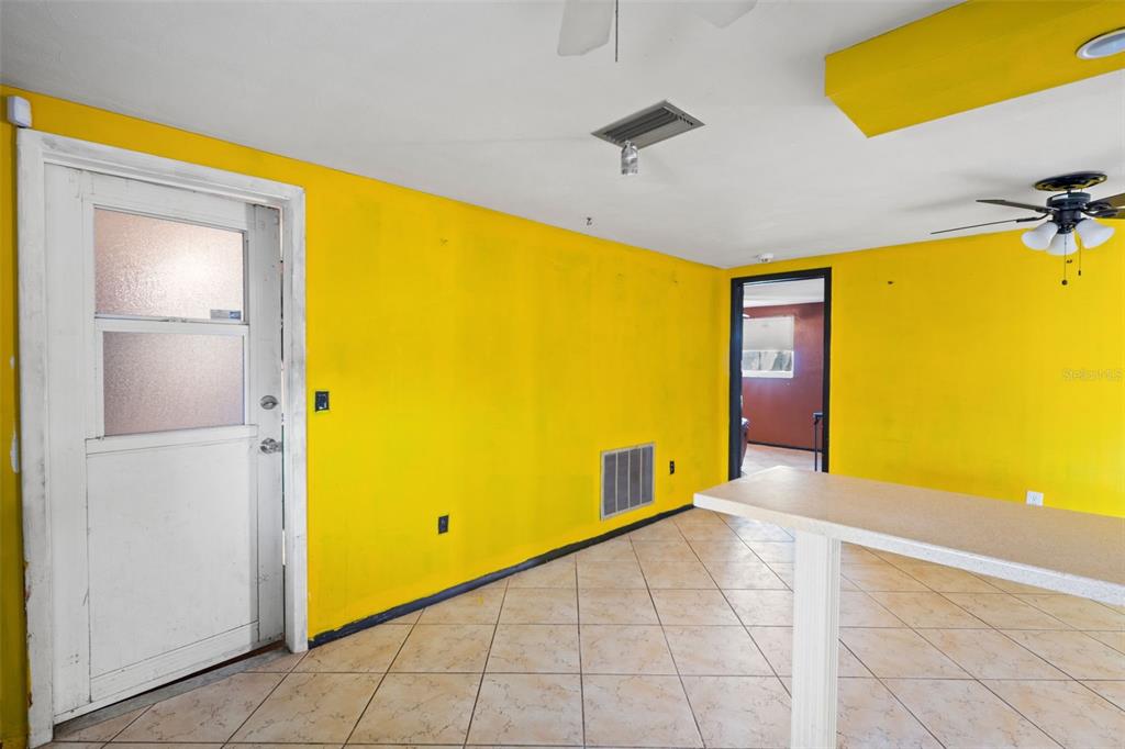 11200 Tamarix Avenue Port Richey, FL 34668 - Photo 10 of 31