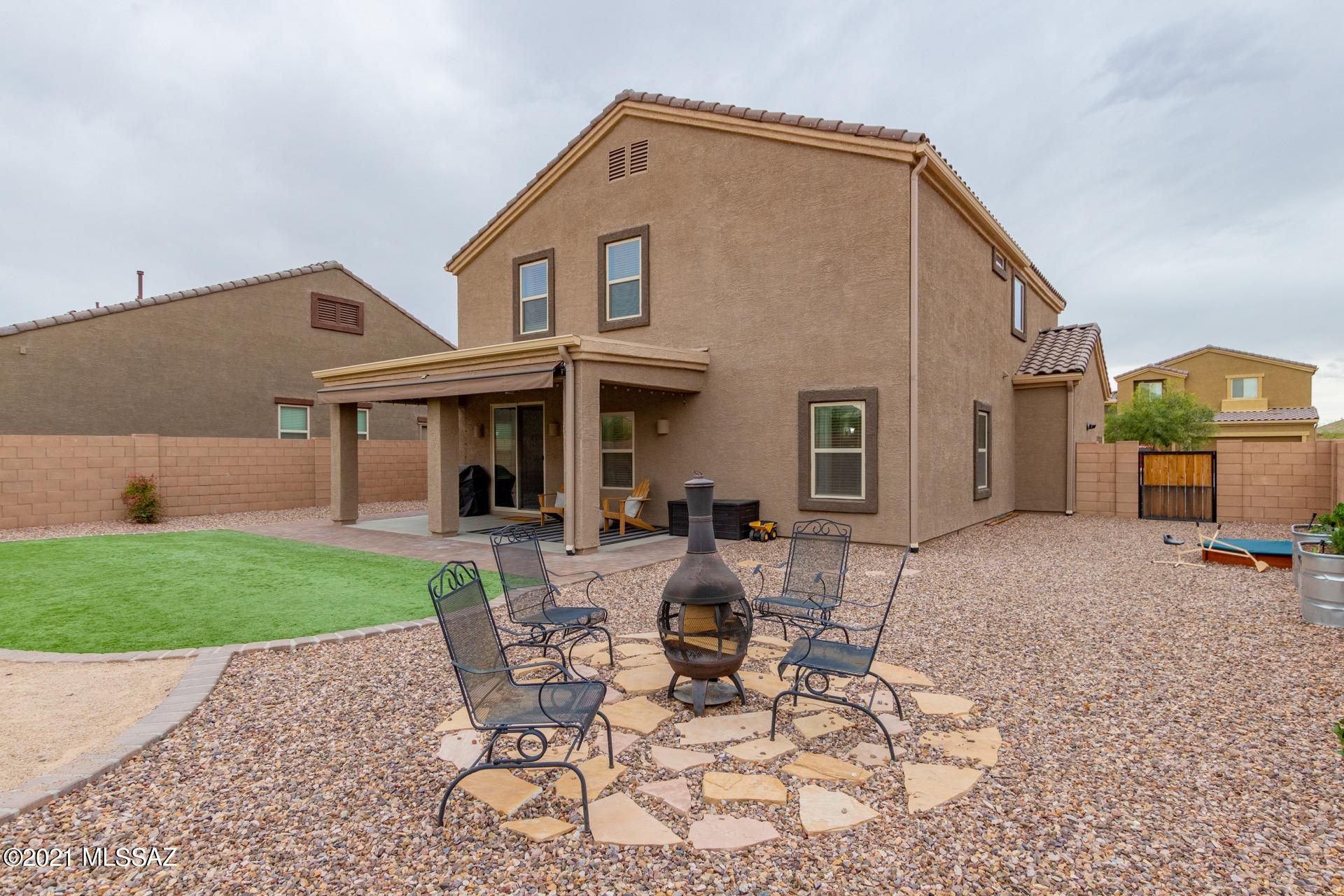 9848 North Howling Wolf Road Marana, AZ 85653 - Photo 32 of 44
