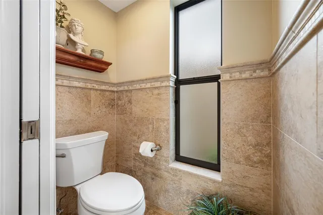 $830,000 | 17909 Clear Lake Drive, Lutz, FL 33548