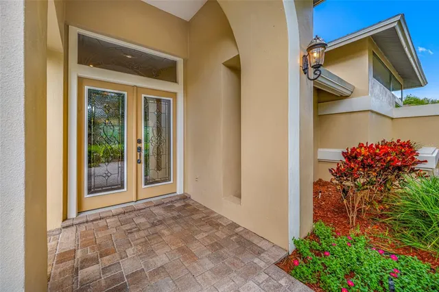 $830,000 | 17909 Clear Lake Drive, Lutz, FL 33548