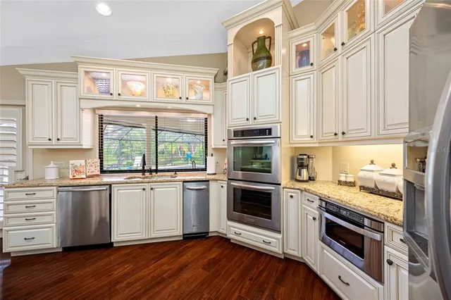 $830,000 | 17909 Clear Lake Drive, Lutz, FL 33548