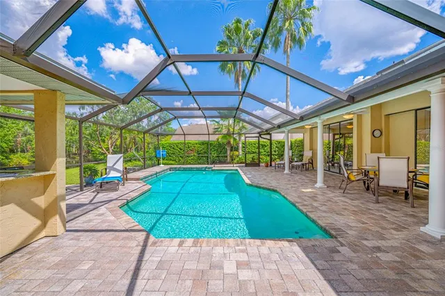 $830,000 | 17909 Clear Lake Drive, Lutz, FL 33548