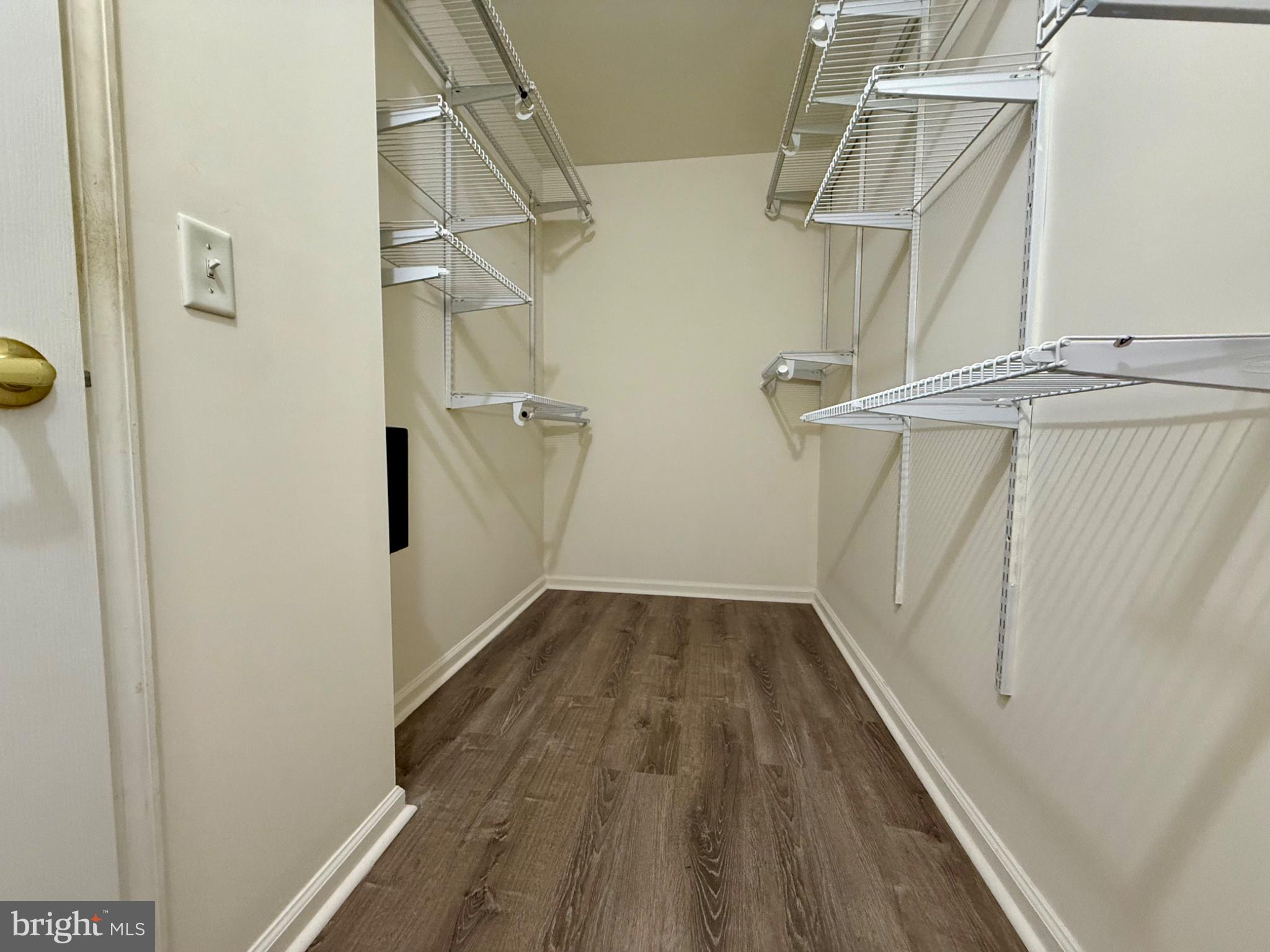 102 Natalie Road Riverside, NJ 08075 - Photo 4 of 17 Gallery Image 4