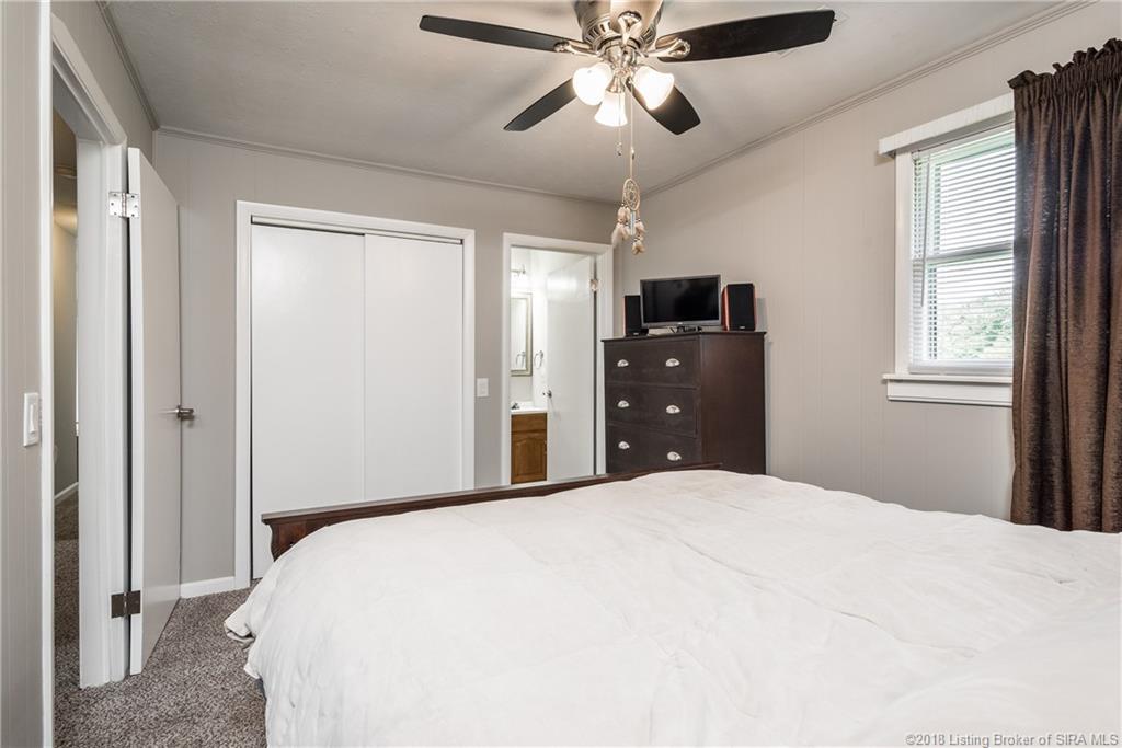 8060 South Voyles Road Pekin, IN 47165 - Photo 15 of 33 Gallery Image 15