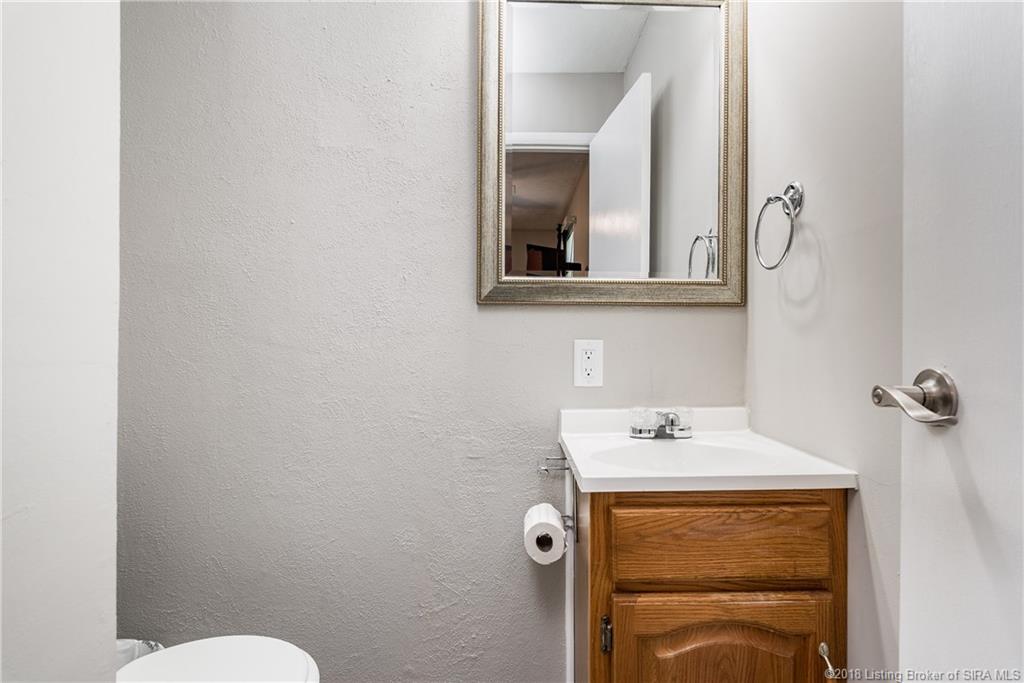 8060 South Voyles Road Pekin, IN 47165 - Photo 16 of 33 Gallery Image 16