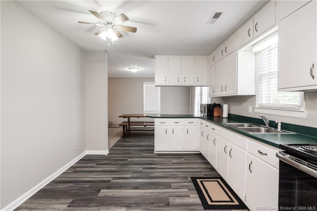 8060 South Voyles Road Pekin, IN 47165 - Photo 8 of 33 Gallery Image 8
